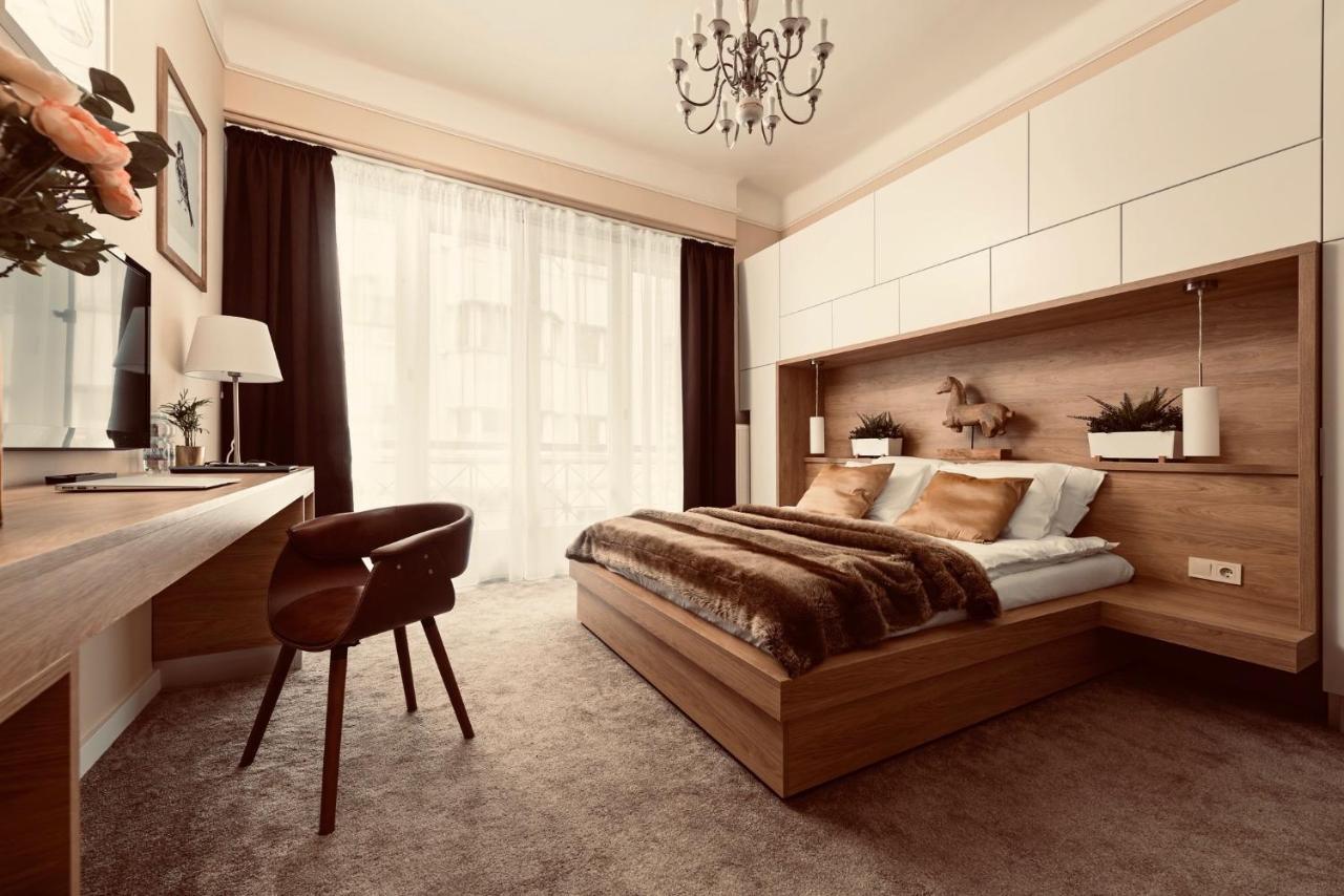 Secret Diamond Of The Parlament Apartment Budapest Bagian luar foto